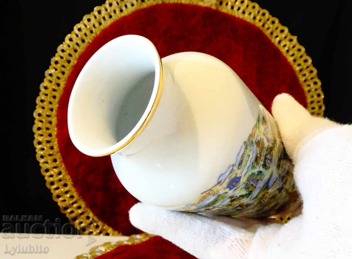 Bavarian porcelain vase, gold, label - 6 Bavarian porcelain vase, gold, label - 6