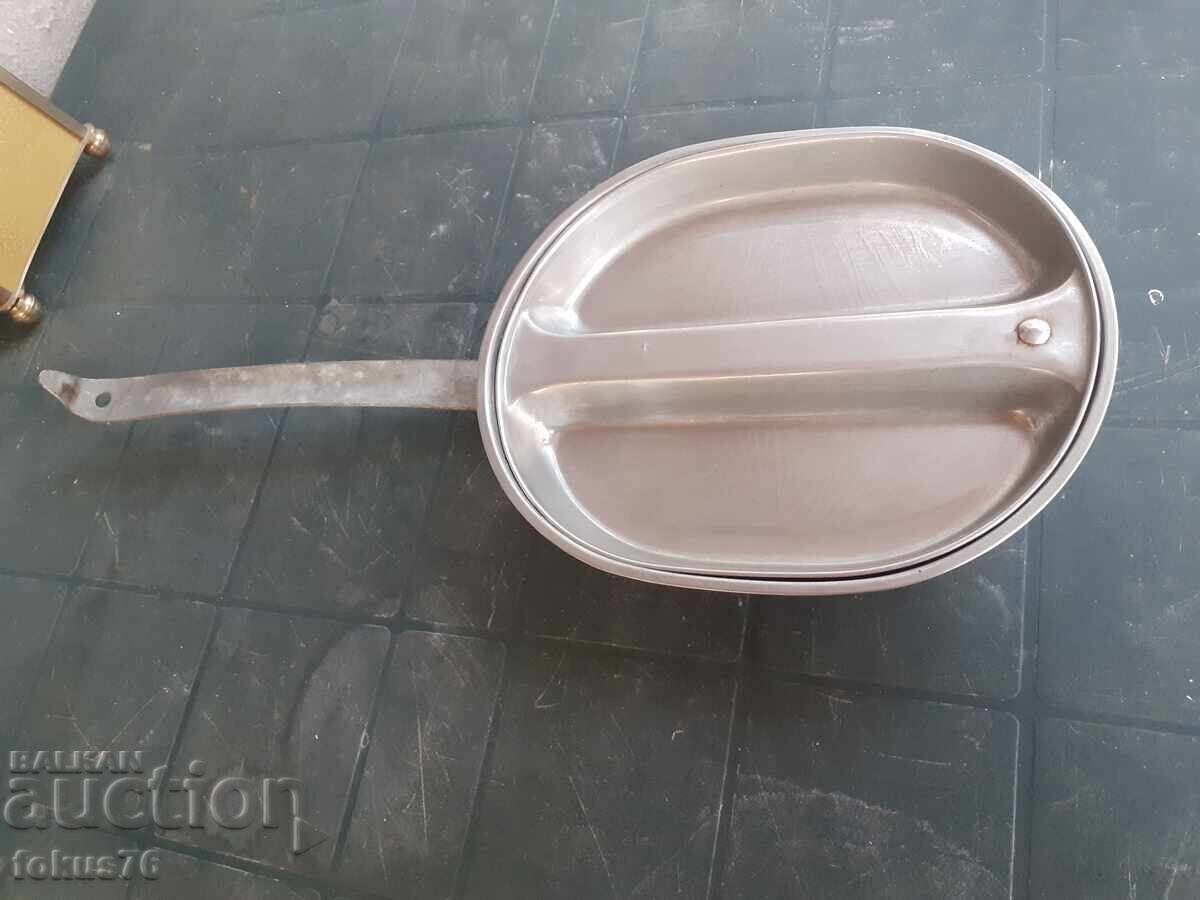 US WWII 1945 Soldier's American Canteen Pan Stainless Steel - 5 US WWII 1945 Soldier's American Canteen Pan Stainless Steel - 5