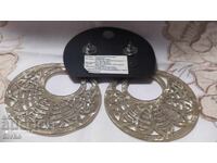 Σκουλαρίκια καινούργια, μεγάλα, 6,8 εκ., πλαστικό