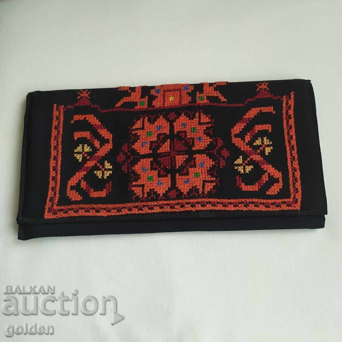Black dress with Bulgarian embroidery + small bag - 7