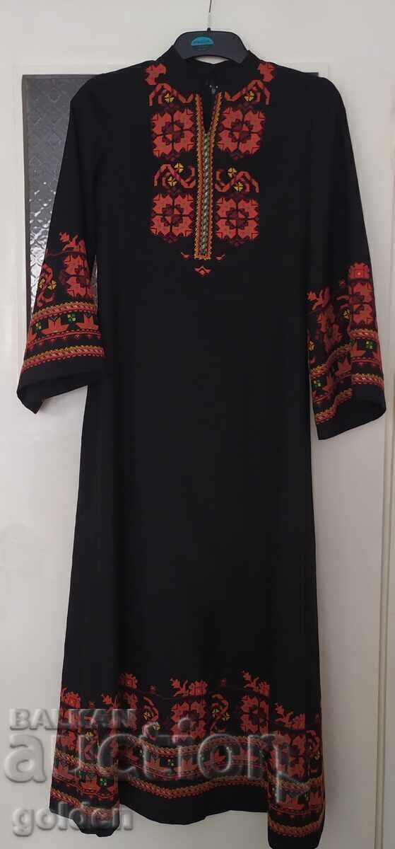 Black dress with Bulgarian embroidery + small bag