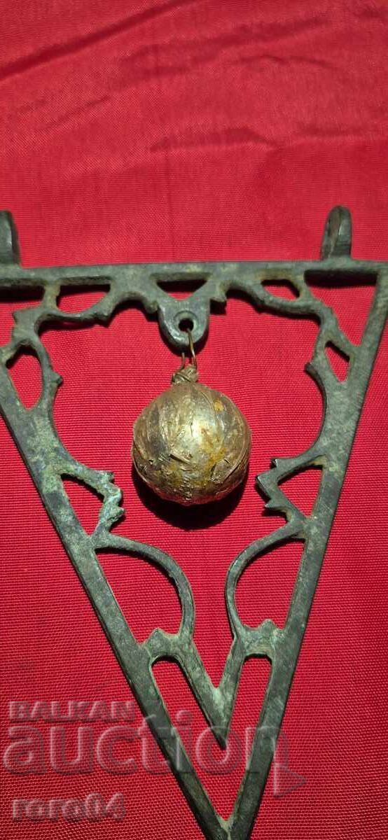 PLUMB BOB - LEVEL - OTTOMAN with price 139.00 BGN | € 71.07 PLUMB BOB - LEVEL - OTTOMAN with price 139.00 BGN | € 71.07