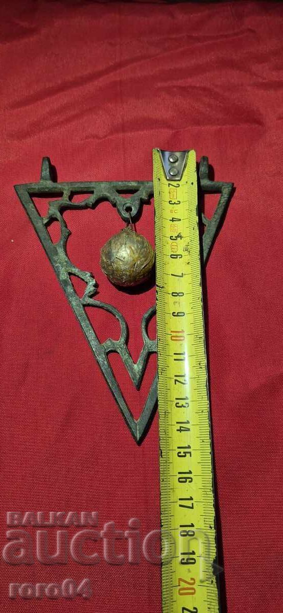 Delivery of PLUMB BOB - LEVEL - OTTOMAN Delivery of PLUMB BOB - LEVEL - OTTOMAN