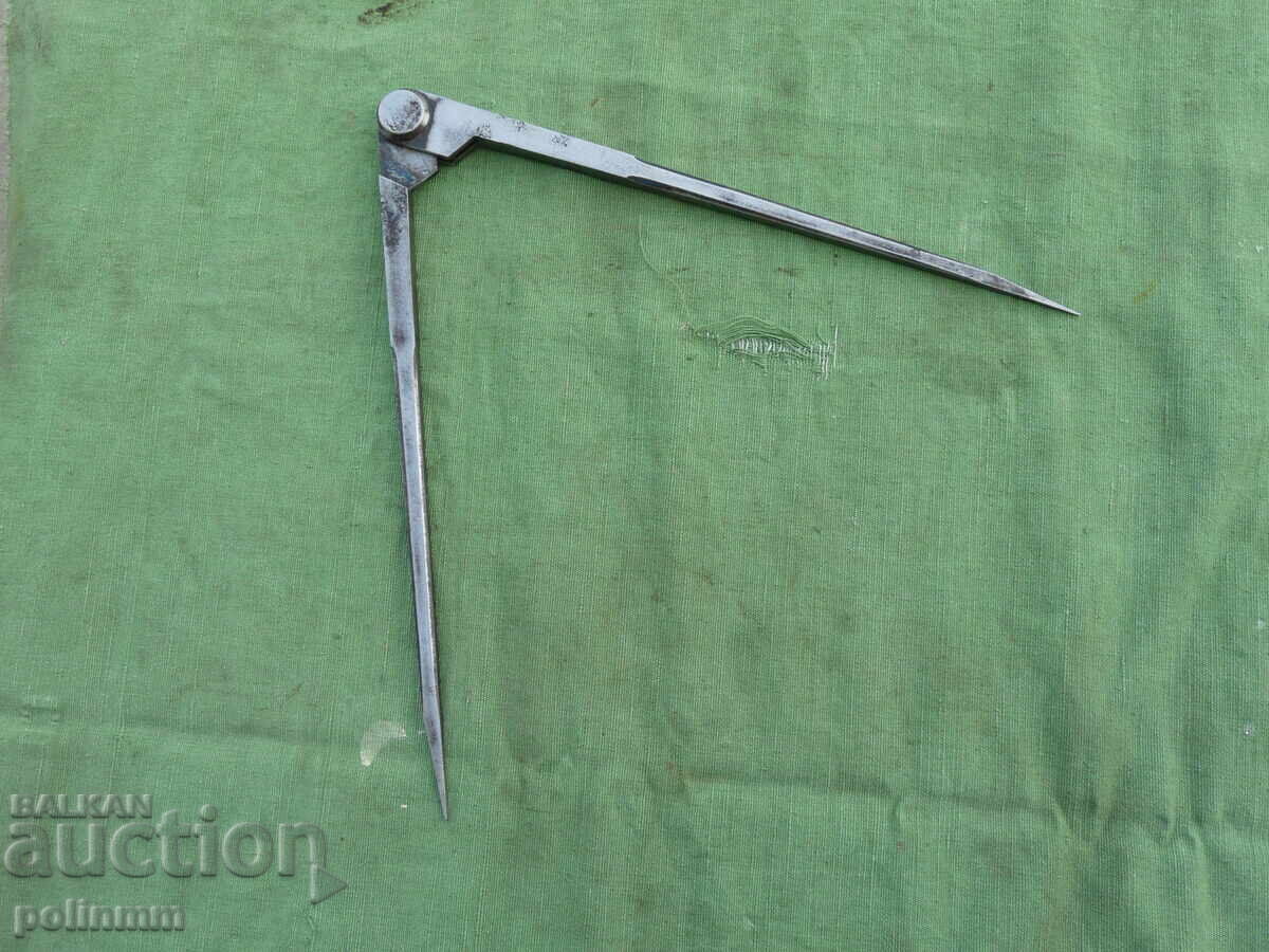 Old German compass / ruler with price 47.00 BGN | € 24.03