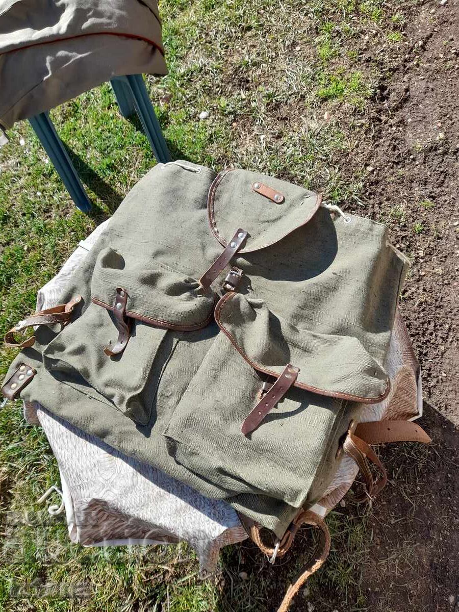 Old canvas backpack with price 55.00 BGN | € 28.12 Old canvas backpack with price 55.00 BGN | € 28.12
