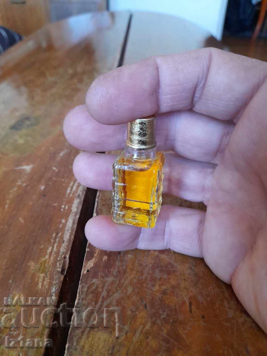 Auction Old perfume Kremena Auction Old perfume Kremena