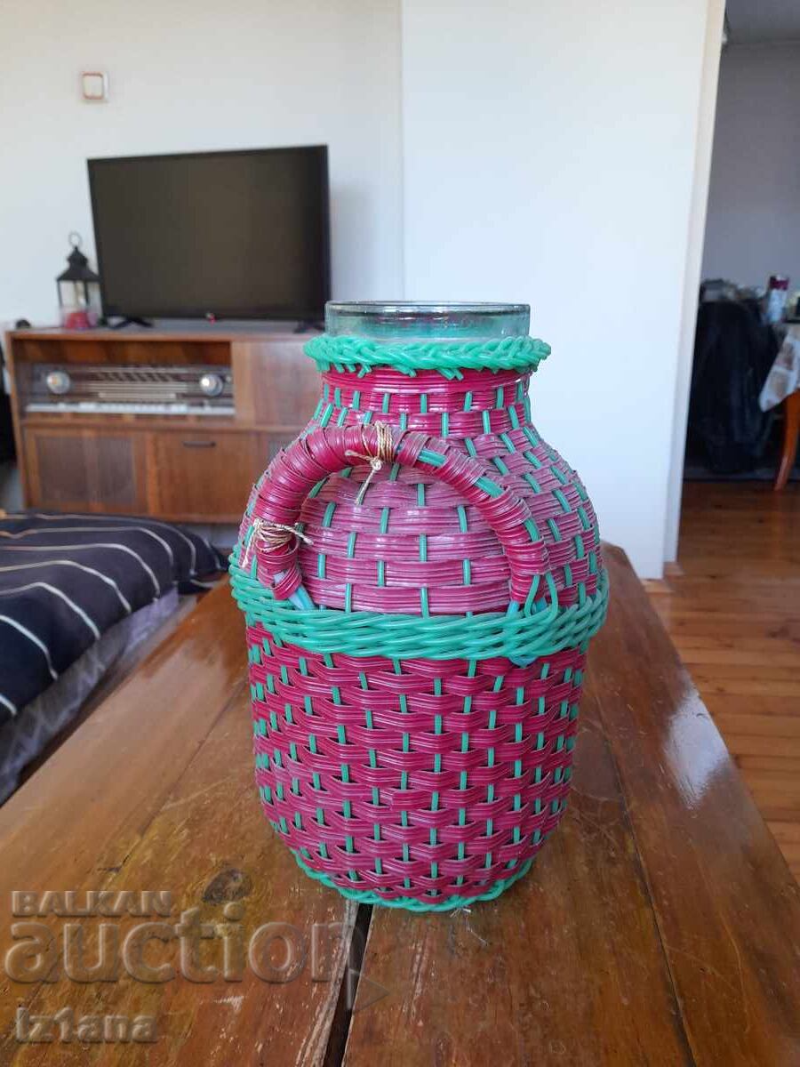 Стар плетен буркан с цена 60.00 лв. | € 30.68 Стар плетен буркан с цена 60.00 лв. | € 30.68