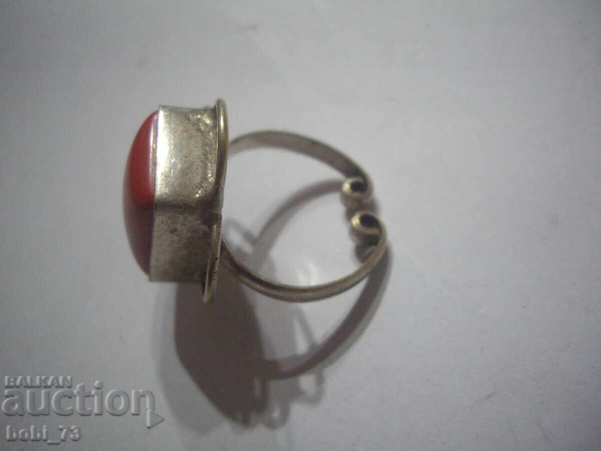 Very old silver ring with coral - 5 Very old silver ring with coral - 5