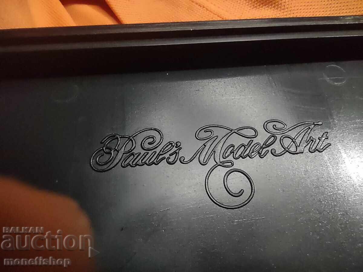 Delivery of Attractive collector's car 1:43 Delivery of Attractive collector's car 1:43