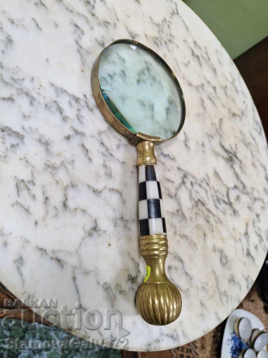 Доставка на Прекрасна антикварна английска бронзова лупа със седеф Доставка на Прекрасна антикварна английска бронзова лупа със седеф