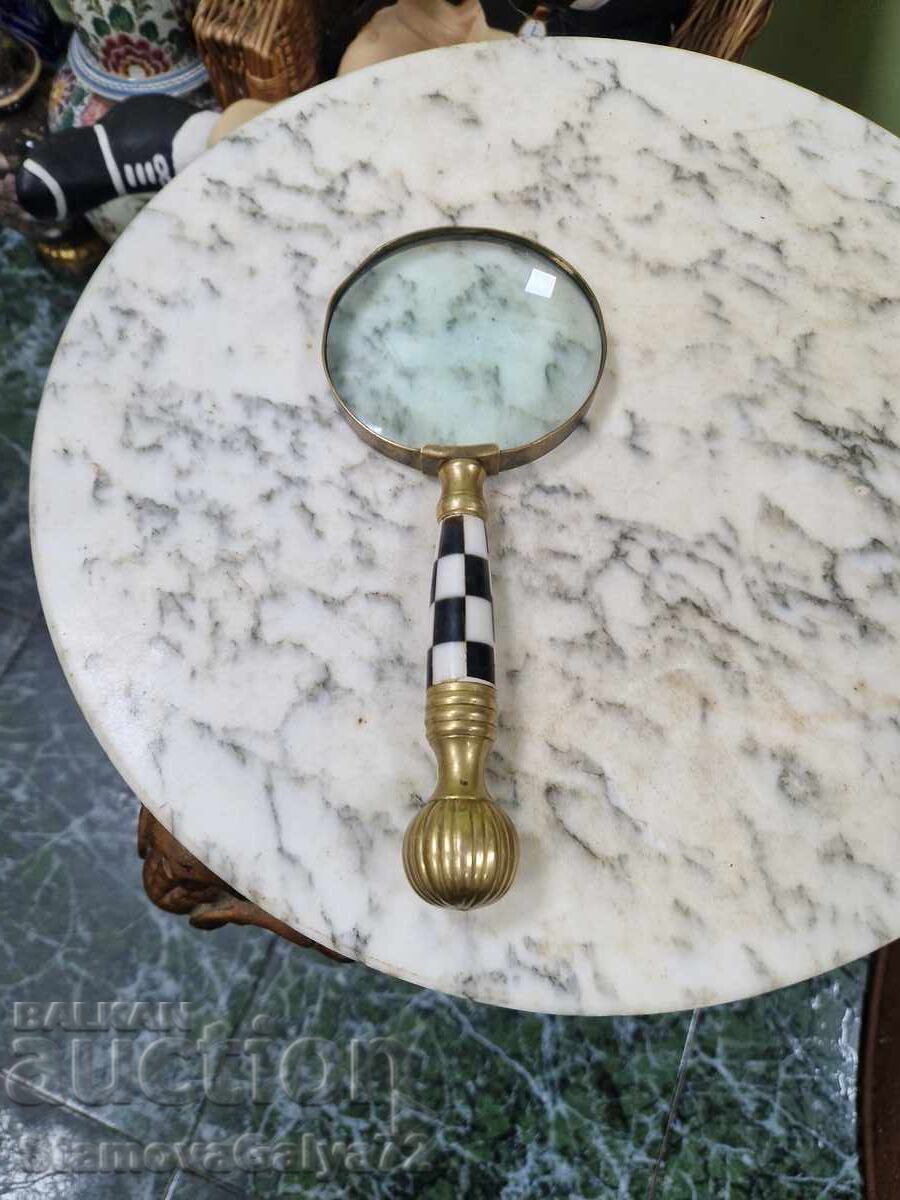 Прекрасна антикварна английска бронзова лупа със седеф Прекрасна антикварна английска бронзова лупа със седеф