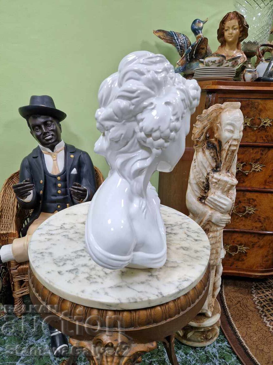 Unique - Large Porcelain Antique Bust Figure Statue - 5 Unique - Large Porcelain Antique Bust Figure Statue - 5