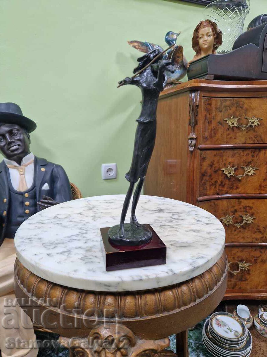 Stunning bronze author's figure statuette sculpture Stunning bronze author's figure statuette sculpture