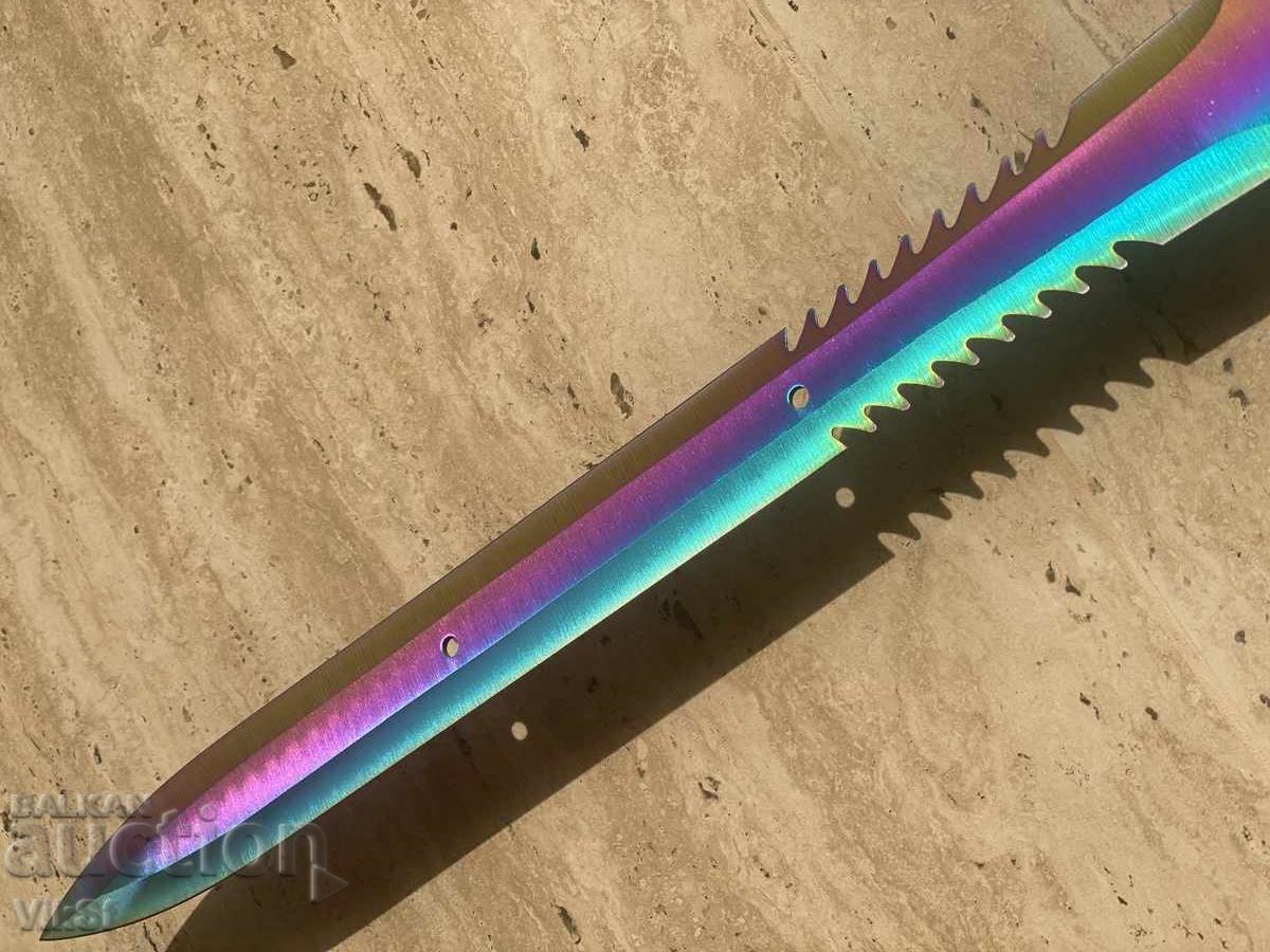 Auction Machete overflowing color - 480X680 Auction Machete overflowing color - 480X680