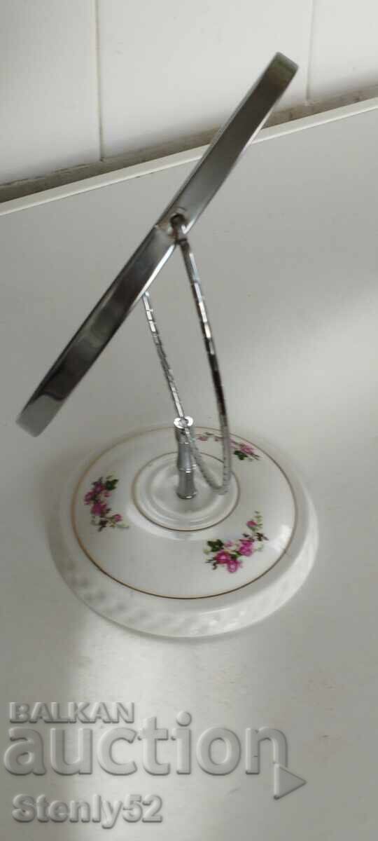 Cosmetic mirror with two sides, one magnifying with price 20.00 BGN | € 10.23