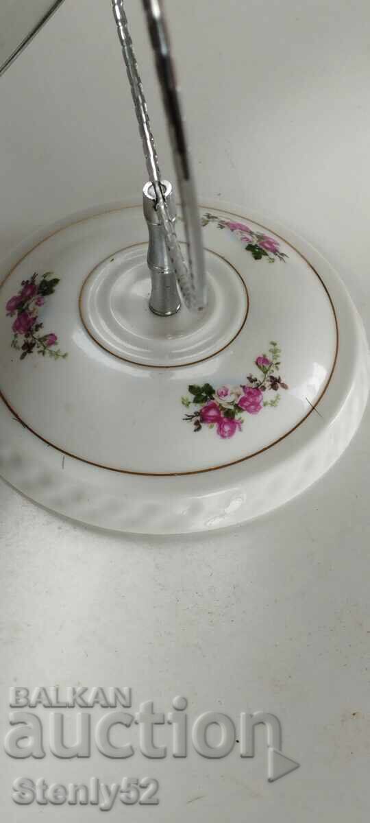 Auction  Cosmetic mirror with two sides, one magnifying