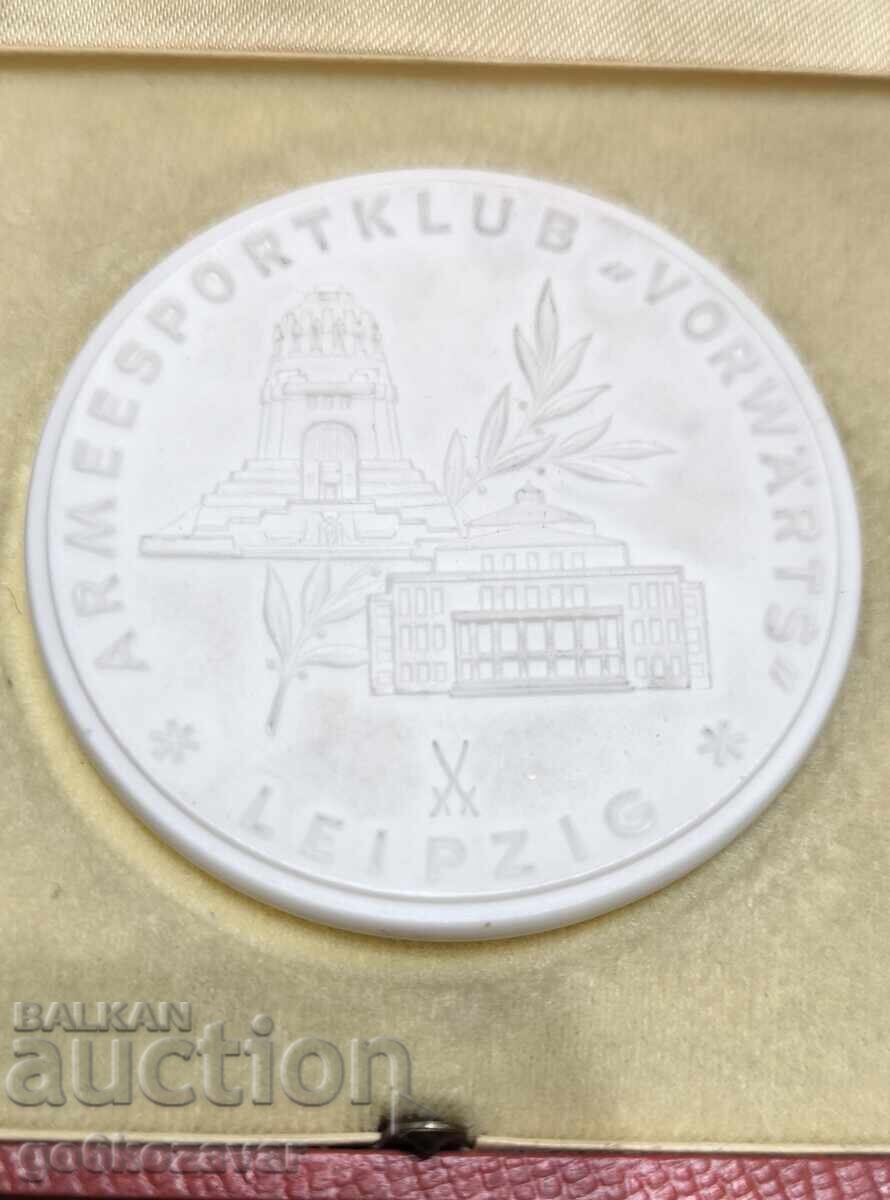 GDR - Meissen porcelain - Army Sports Club Leipzig rare with price 28.00 BGN | € 14.32 GDR - Meissen porcelain - Army Sports Club Leipzig rare with price 28.00 BGN | € 14.32