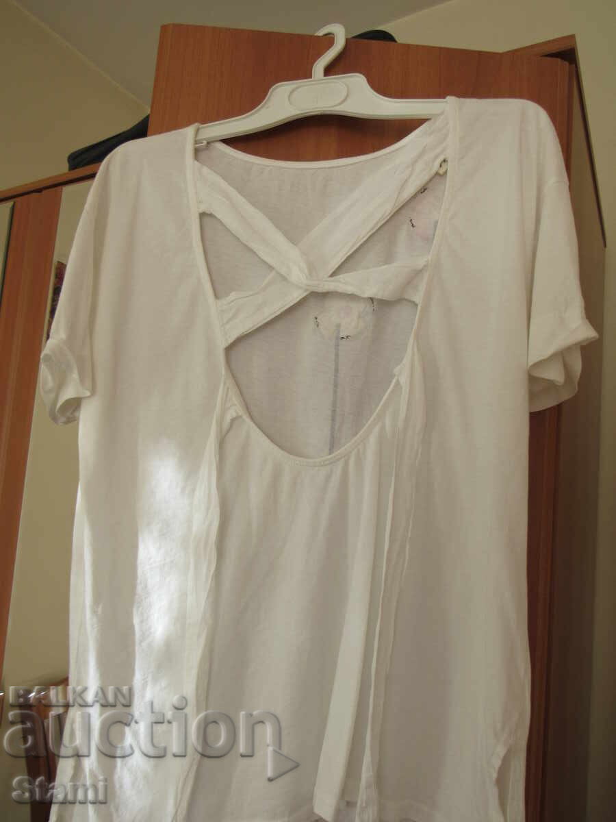 Women's white t-shirt with embroidery and open back, size L - 7