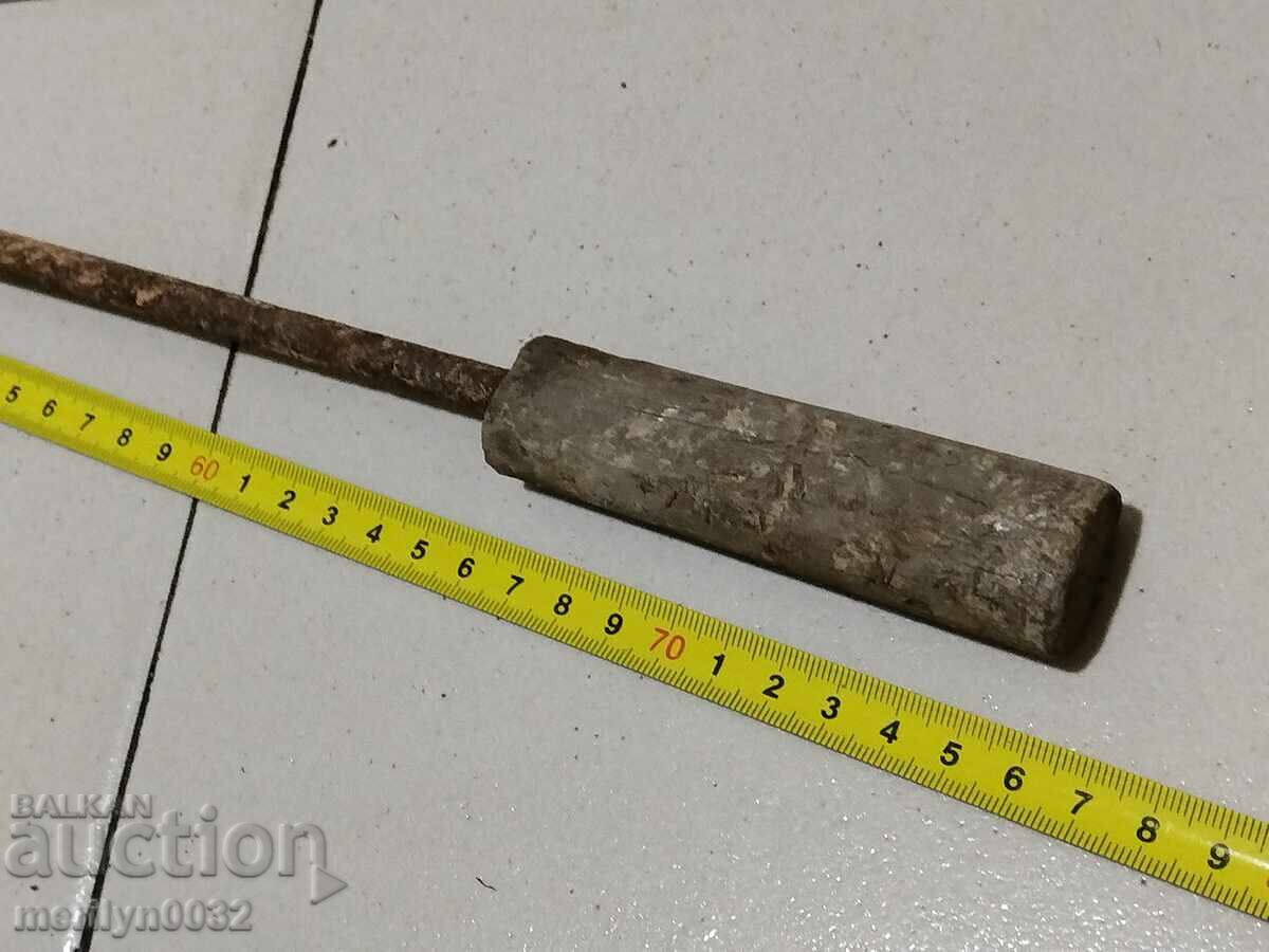 Livrarea Vechi trident forjat. Pentru pescuit, fier forjat