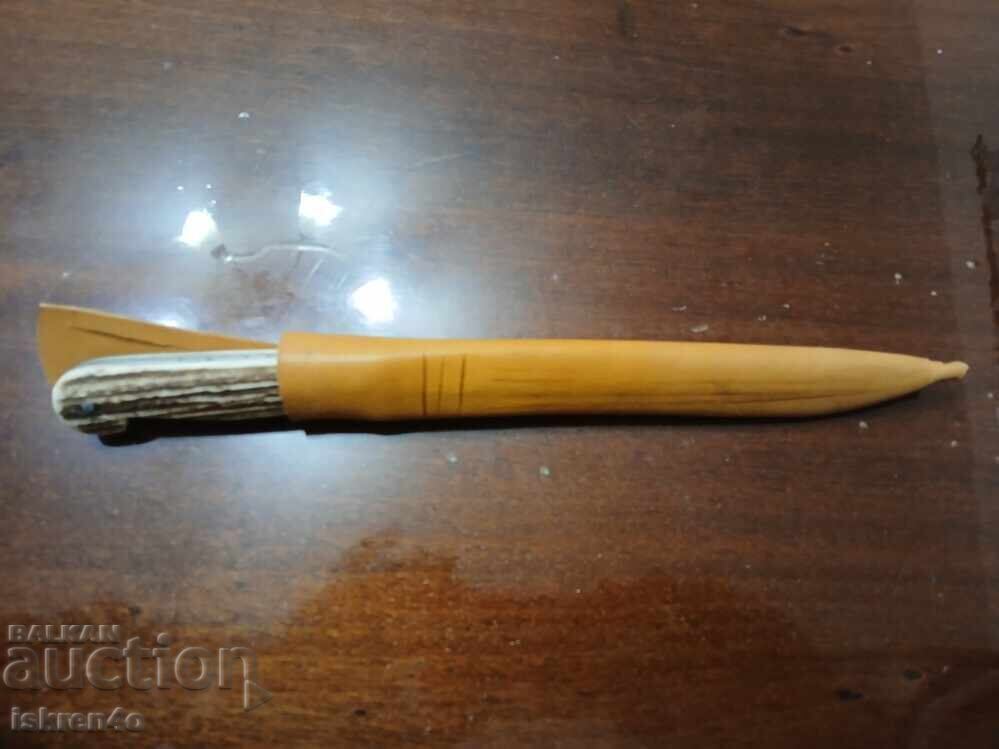 Hunting Knife / Butcher's Knife with price 130.00 BGN | € 66.47 Hunting Knife / Butcher's Knife with price 130.00 BGN | € 66.47