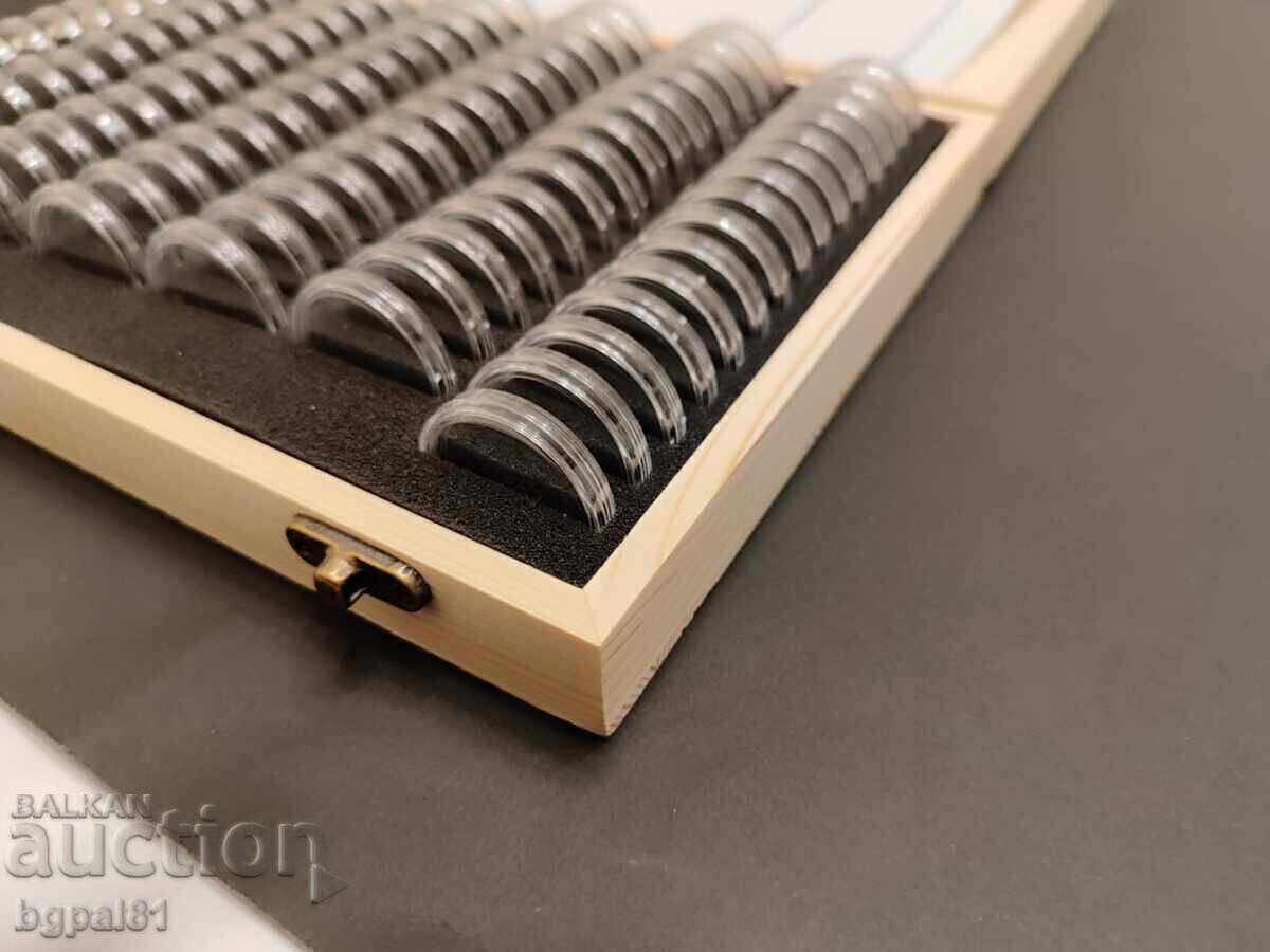 Delivery of Wooden box for 50 and 100 coins + capsules and seals