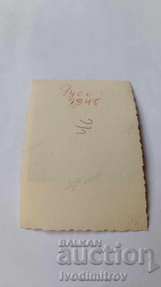 Ruse Photo Two little girls 1945 with price 2.65 BGN | € 1.35 Ruse Photo Two little girls 1945 with price 2.65 BGN | € 1.35