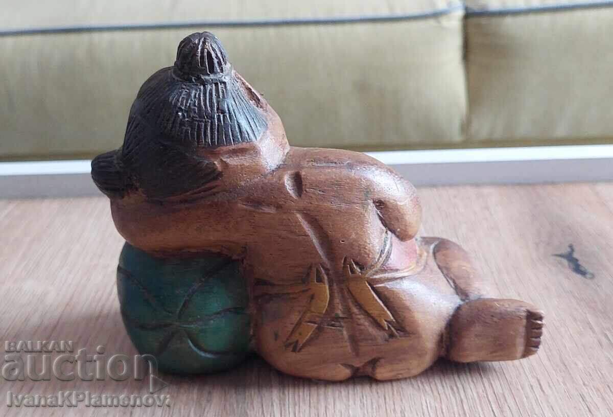 Delivery of Woodcarving for connoisseurs Delivery of Woodcarving for connoisseurs