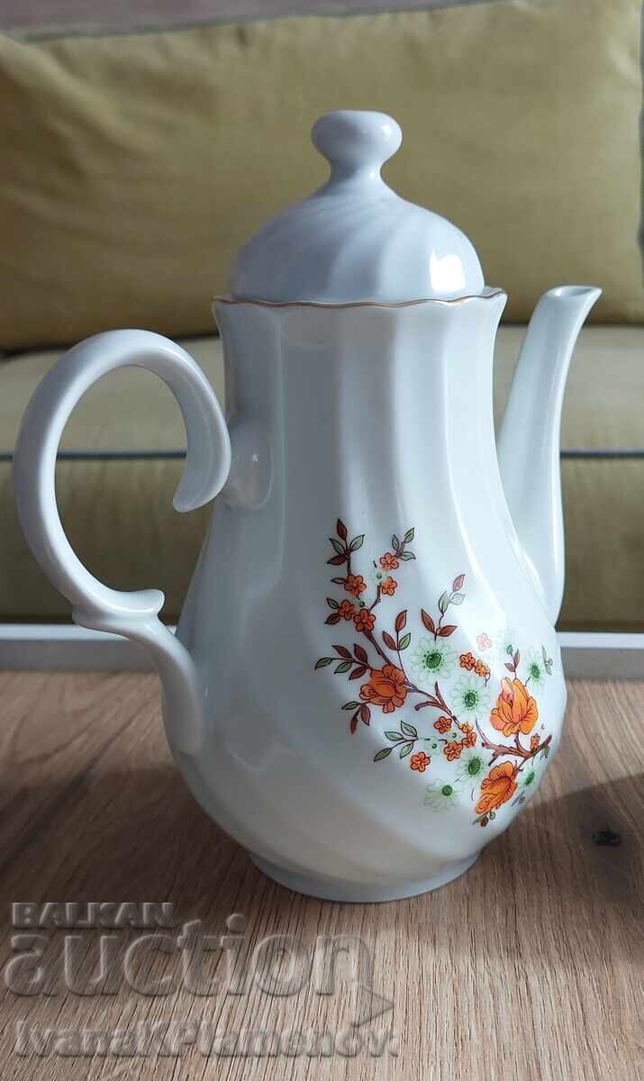 Delivery of Bulgarian porcelain jug and sugar bowl for collectors, excellent Delivery of Bulgarian porcelain jug and sugar bowl for collectors, excellent