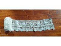 Стара ръчно плетена дантела