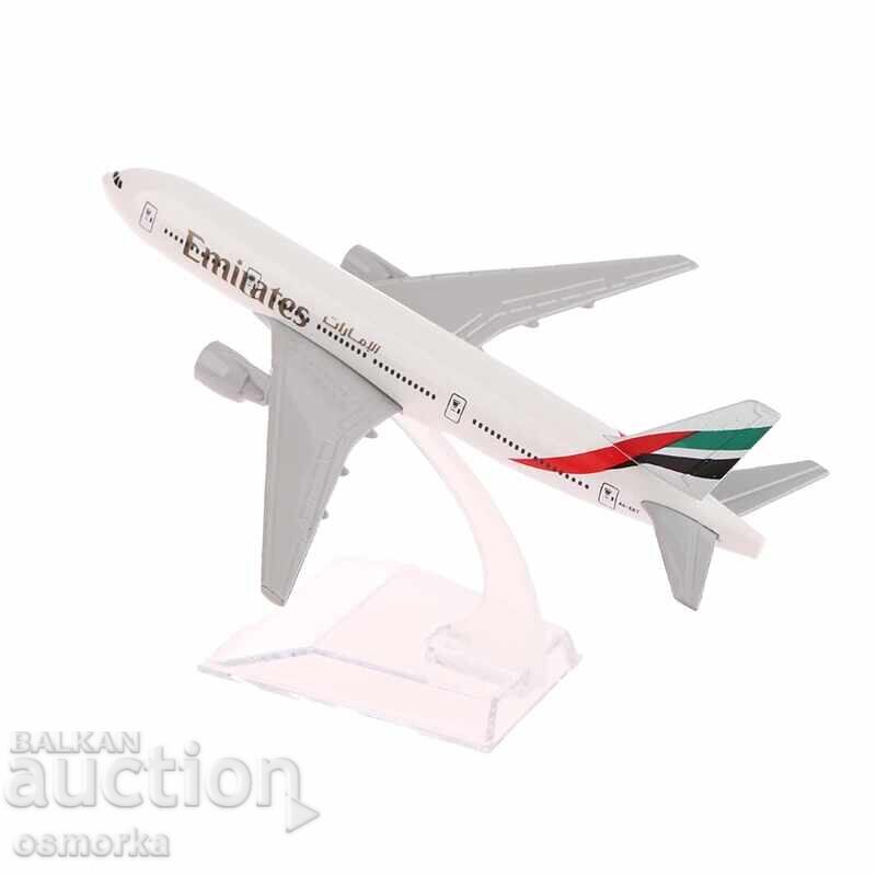 Boeing 777 Airplane Model Replica Emirates Metal Terminal 2 - 5 Boeing 777 Airplane Model Replica Emirates Metal Terminal 2 - 5
