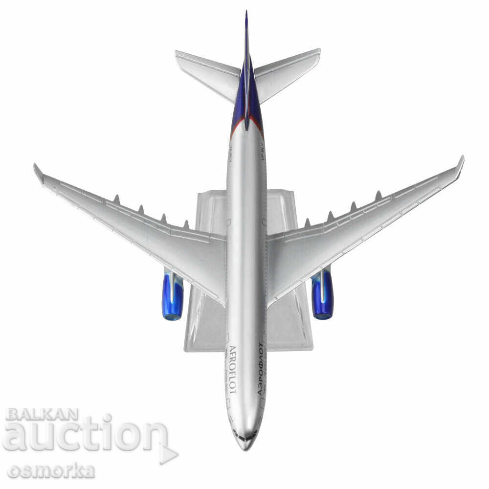 Auction Airbus 330 Aircraft Model Aeroflot Metal A330 Russia Auction Airbus 330 Aircraft Model Aeroflot Metal A330 Russia