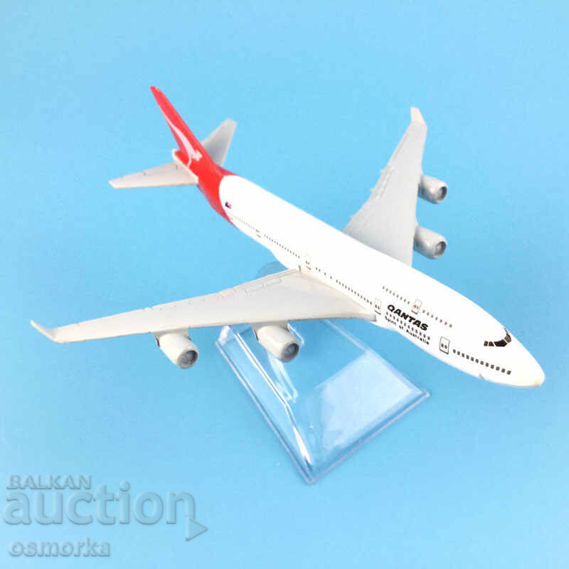 Livrarea Model avion Boeing 747 maket Qantas metal pasageri Livrarea Model avion Boeing 747 maket Qantas metal pasageri