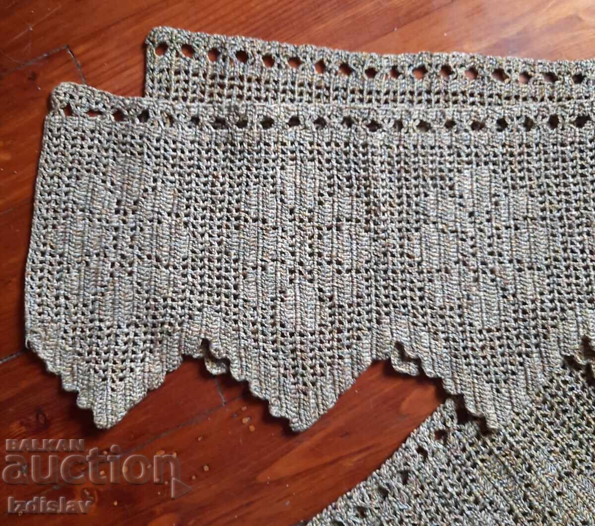 Handmade knit, for a folk costume or for a bedspread with price 45.00 BGN | € 23.01