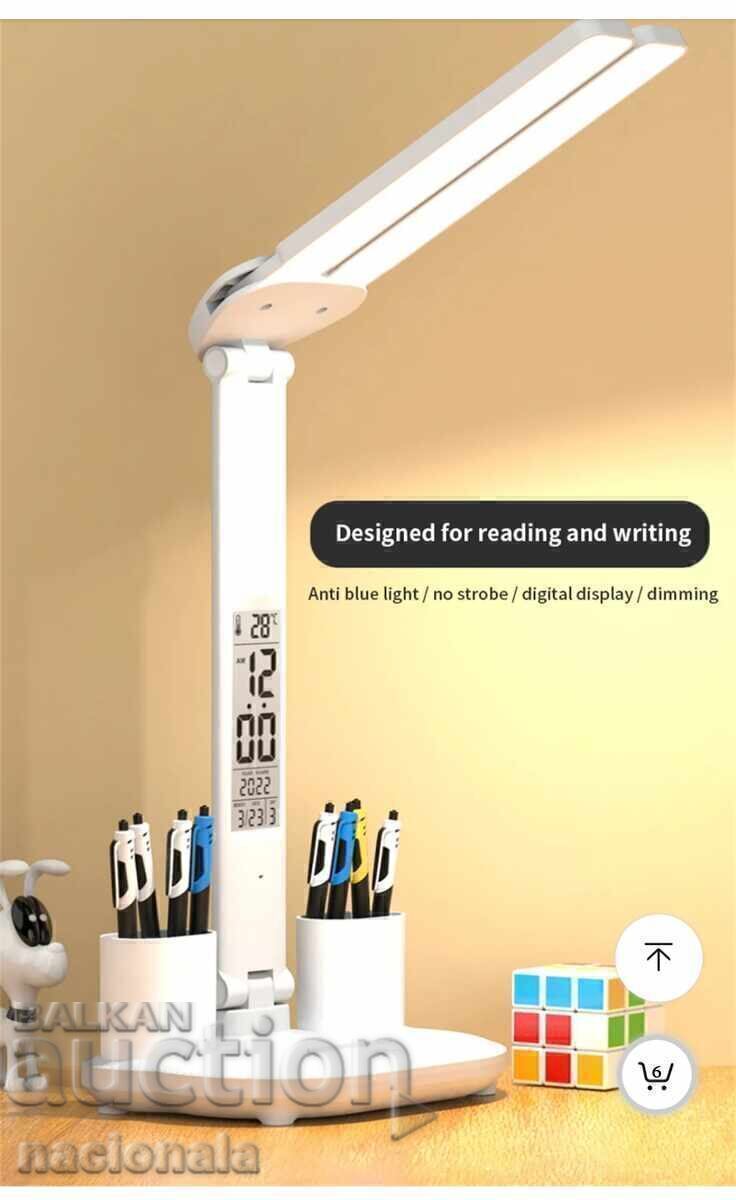 НОВ! Настолна лампа с LED светлини.