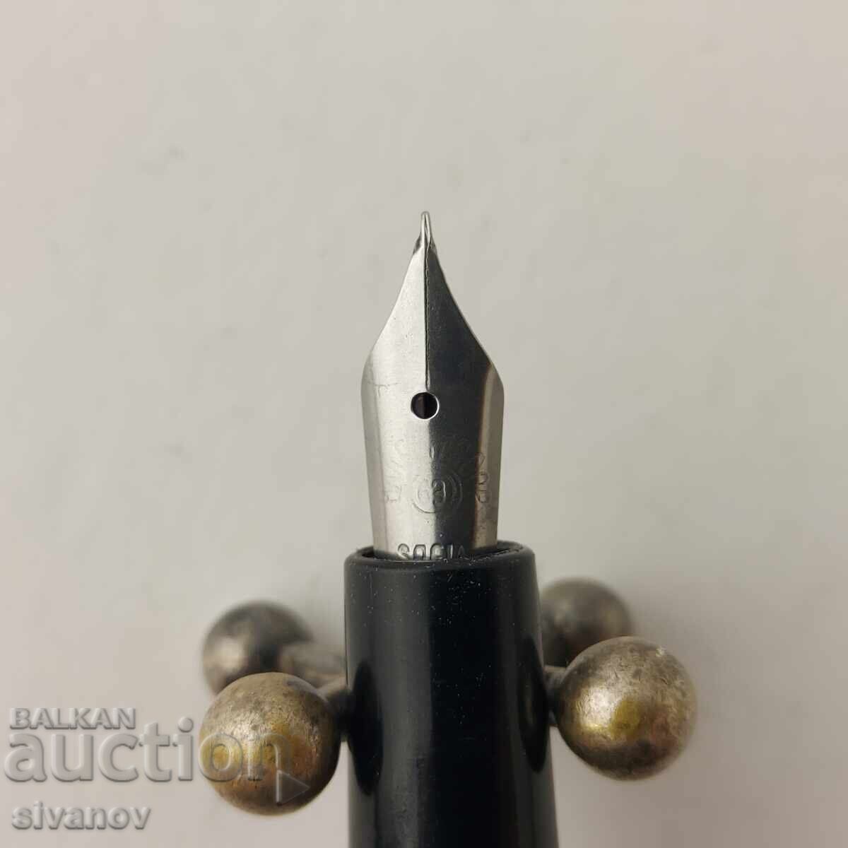 Auction  Interesting old pen #5806