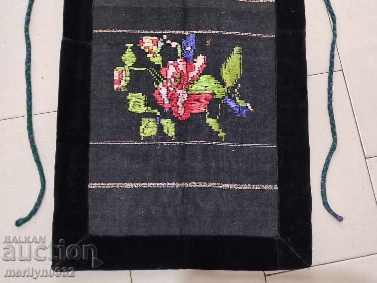 Old apron with gold thread embroidery, velvet costume, sukman with price 123.00 BGN | € 62.89 Old apron with gold thread embroidery, velvet costume, sukman with price 123.00 BGN | € 62.89