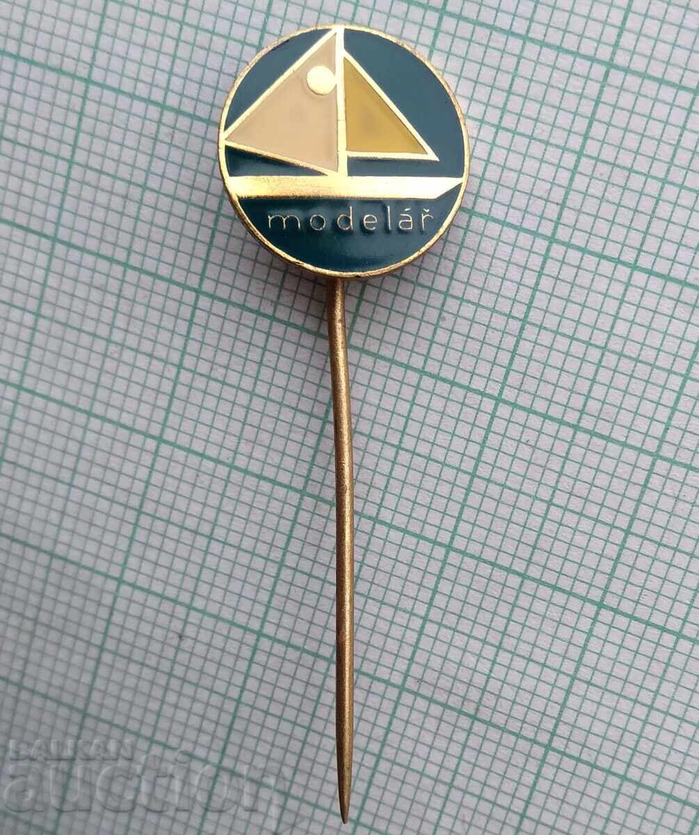 18533 Значка - modelar с цена 1.00 лв. | € 0.51 18533 Значка - modelar с цена 1.00 лв. | € 0.51