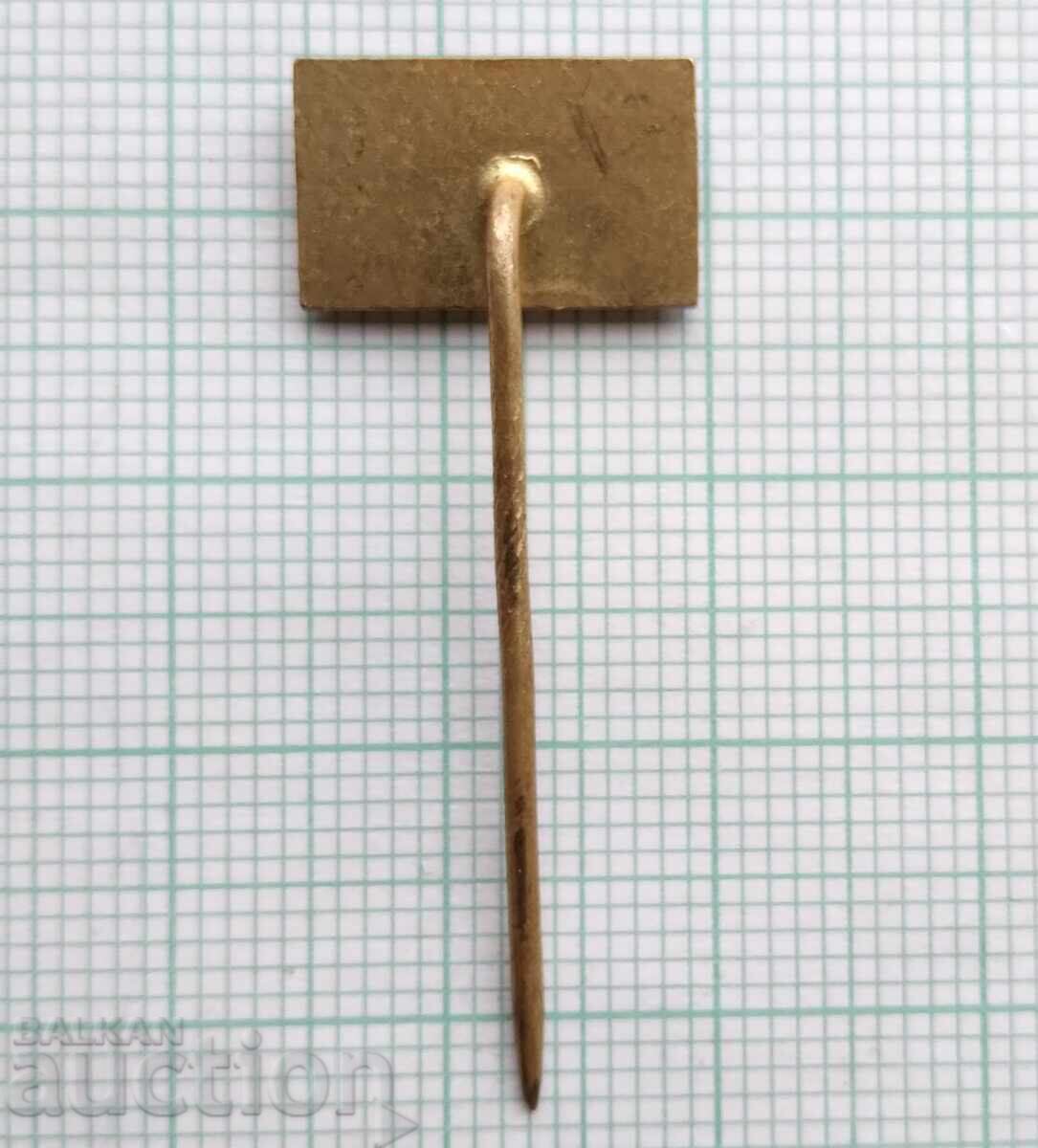 Auction 18537 Badges - Cedok Czechoslovak Airlines Auction 18537 Badges - Cedok Czechoslovak Airlines