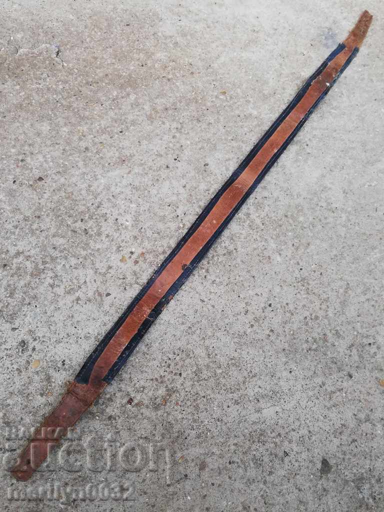 Delivery of Old hand-knitted leather belt for traditional costume buckles Delivery of Old hand-knitted leather belt for traditional costume buckles