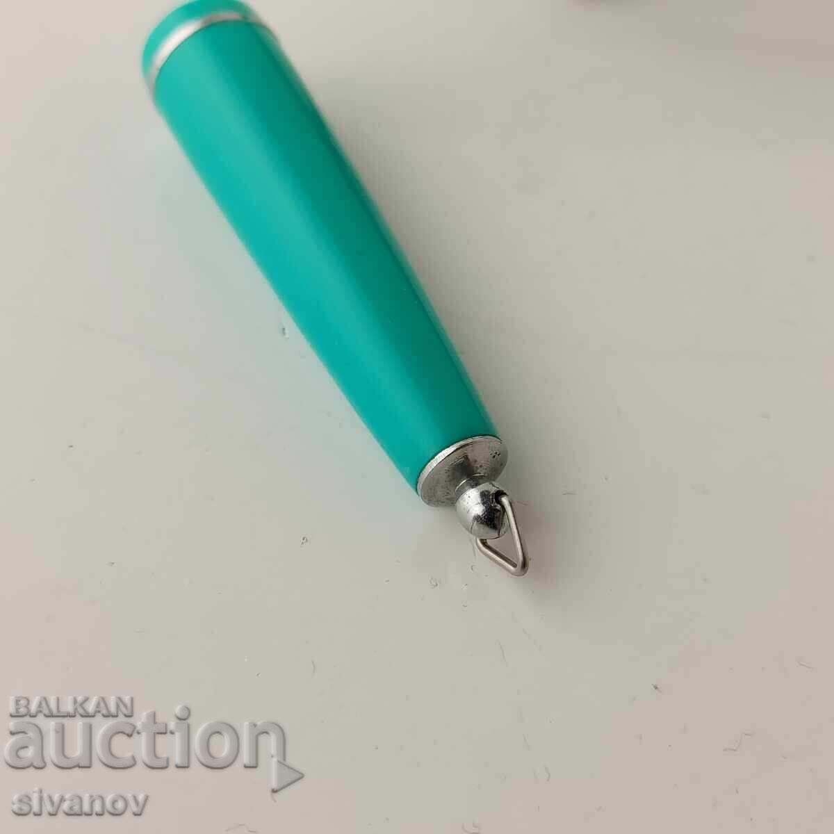 Livrarea Stilou vechi interesant în formă de pește #5809