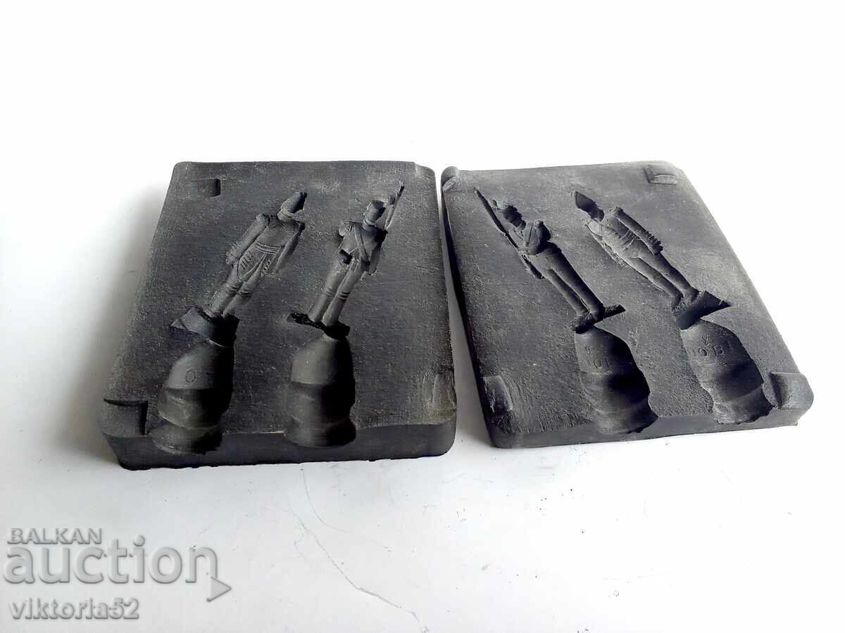 Калъп,молдове за отливки с цена € 15.00 | 29.34 лв.