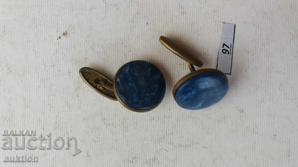 MANȘETE BRONZ, PIATRĂ cu preț 2.99 BGN | € 1.53 MANȘETE BRONZ, PIATRĂ cu preț 2.99 BGN | € 1.53