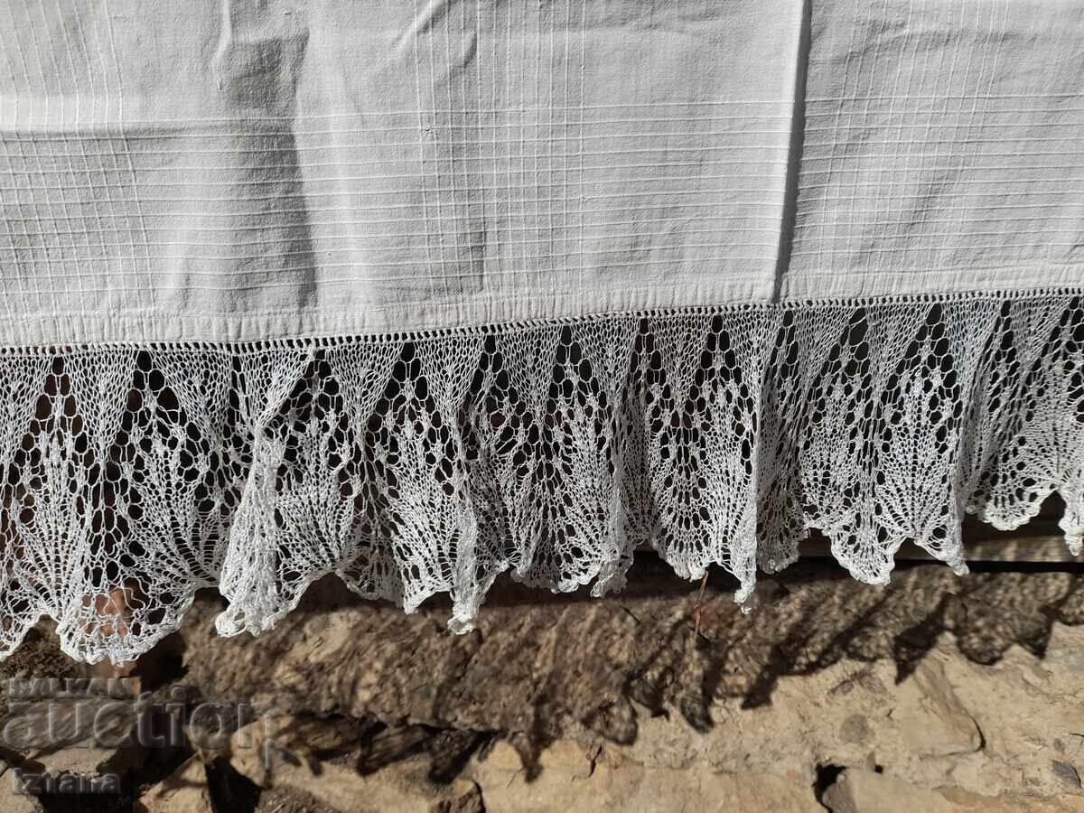 Old sheet with lace with price 27.00 BGN | € 13.80 Old sheet with lace with price 27.00 BGN | € 13.80