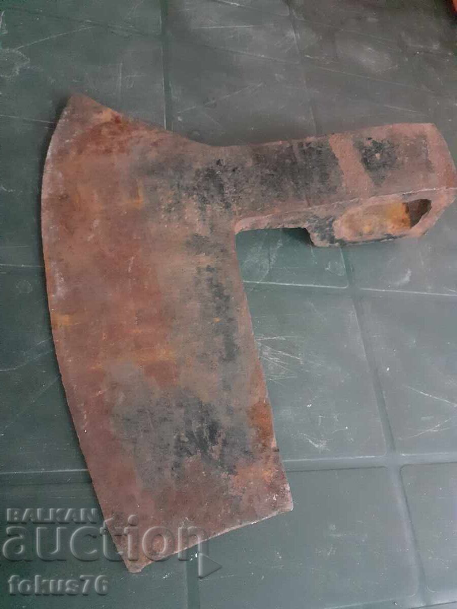 Delivery of Old large forged axe - krivitsa Delivery of Old large forged axe - krivitsa