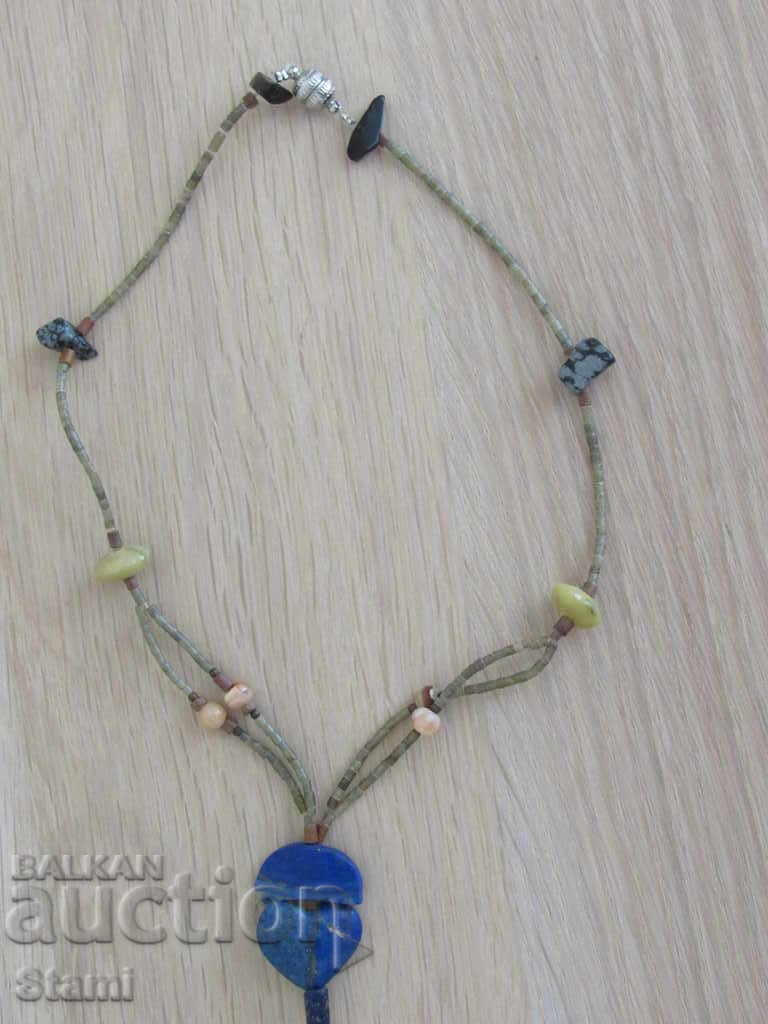 African-motif necklace in grunge style - 7 African-motif necklace in grunge style - 7