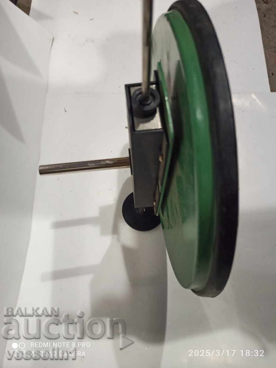 Old demonstration dynamometer model, educational, large, social (Soviet) with price € 40.00 | 78.23 BGN