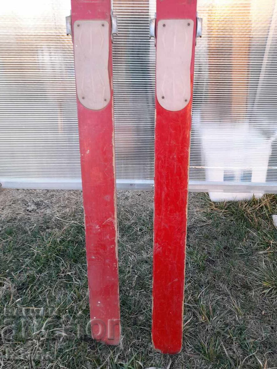 Delivery of Old Skis Pirin Delivery of Old Skis Pirin