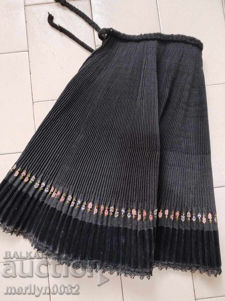 Pantaloni de damă cu broderie din catifea, stil vechi, cu pliuri