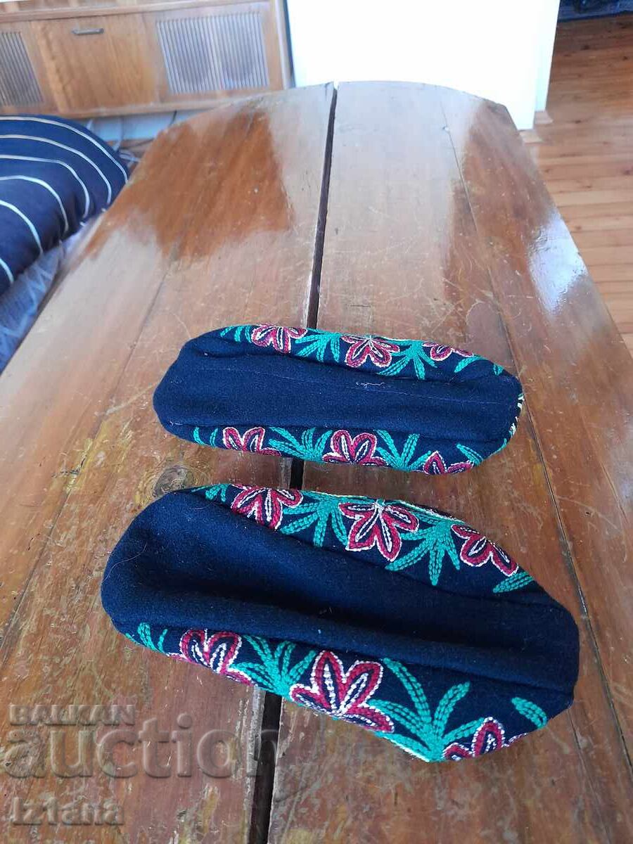 Delivery of Old Rhodope tiles Delivery of Old Rhodope tiles