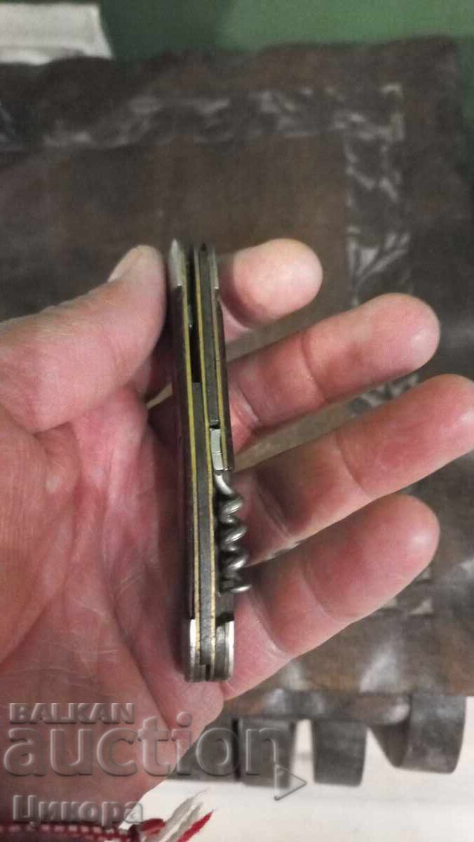 Delivery of FOLDING KNIFE BUKOVETS